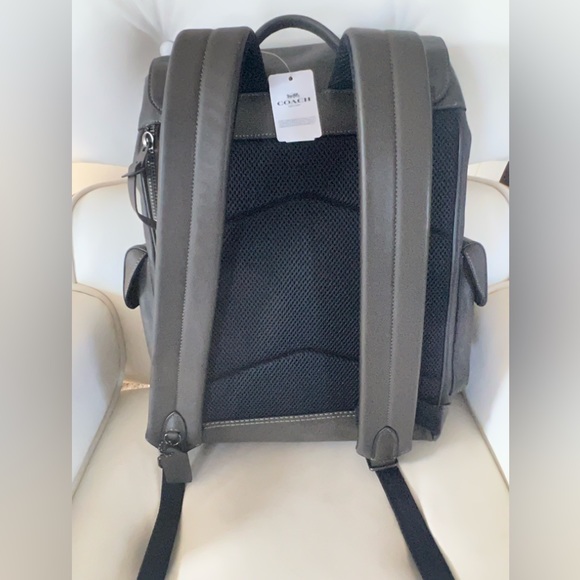 Coach Rivington Backpack Unisex - Picture 3 of 8